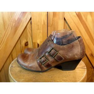 BOC Boots Womens 8 M Bootie Brown Leather Monk Strap Side Zip Ankle Top Casual